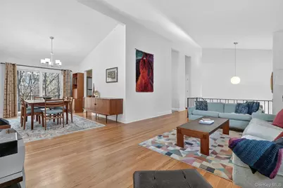 2802 Deer Street, Mohegan Lake, NY 10547 - Photo 8