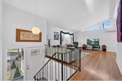 2802 Deer Street, Mohegan Lake, NY 10547 - Photo 4