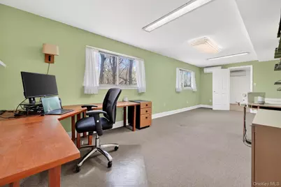 2802 Deer Street, Mohegan Lake, NY 10547 - Photo 32