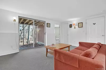 2802 Deer Street, Mohegan Lake, NY 10547 - Photo 28