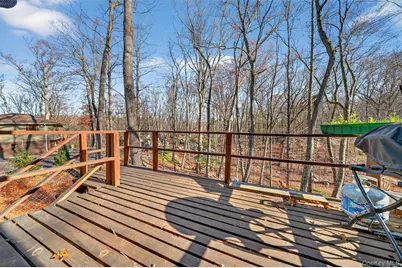 2802 Deer Street, Mohegan Lake, NY 10547 - Photo 36