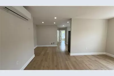 120 Linden, Hempstead, NY 11550 - Photo 6