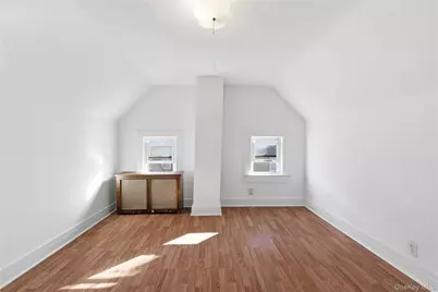 226 Fourth Avenue, Pelham, NY 10803 - Photo 10