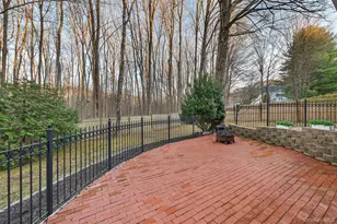 1400 Chatham Ln, Yorktown Heights, NY 10598 - Photo 44