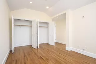 24B Sintsink Dr W, Port Washington, NY 11050 - Photo 20