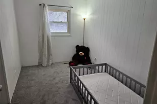 22 Van Wyck Dr, Poughkeepsie, NY 12601 - Photo 6