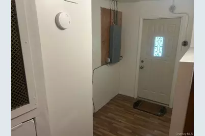 22 Van Wyck Drive, Poughkeepsie, NY 12601 - Photo 10