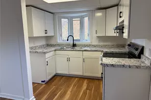 81 Gerald Dr, Poughkeepsie, NY 12601 - Photo 6