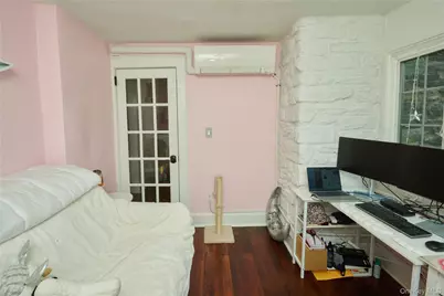 7 Avondale Road, Yonkers, NY 10710 - Photo 16