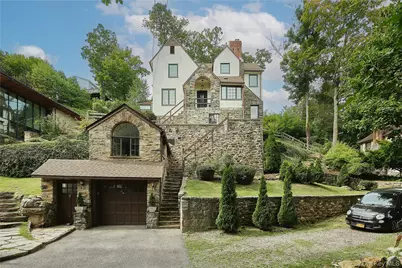 7 Avondale Road, Yonkers, NY 10710 - Photo 2