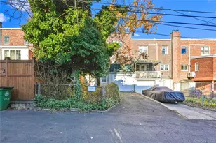 20-11 35th St, Astoria, NY 11105 - Photo 30