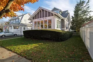 232 Sherman St, Lynbrook, NY 11563 - Photo 2