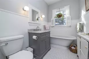 232 Sherman St, Lynbrook, NY 11563 - Photo 14