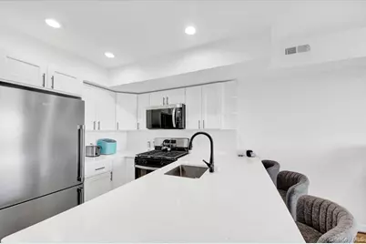 1 Patricia Lane #403, Bronx, NY 10465 - Photo 4