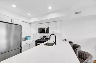 1 Patricia Ln, Bronx, NY 10465 - Photo 4