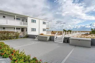 281 Dune Rd, Westhampton Beach, NY 11978 - Photo 16