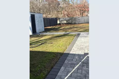 489 Easton Street, Ronkonkoma, NY 11779 - Photo 6