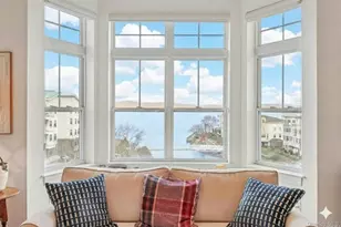 1414 Round Pointe Dr, Haverstraw, NY 10927 - Photo 2