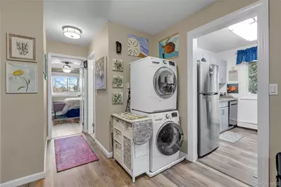 200 Merrick Road #I, Amityville, NY 11701 - Photo 8