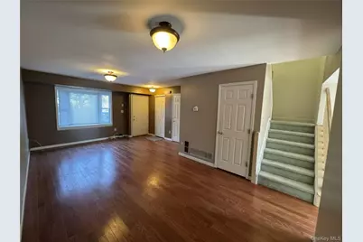 3 Mews Court, Fishkill, NY 12524 - Photo 6