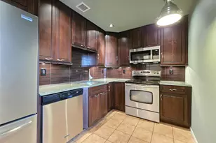 47 Anchor St, Freeport, NY 11520 - Photo 10