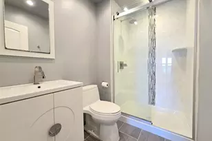 47 Anchor St, Freeport, NY 11520 - Photo 14