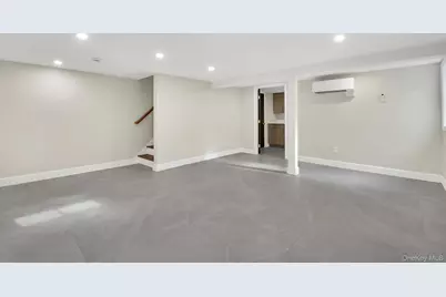 2 Bayview Court, Manhasset, NY 11030 - Photo 16