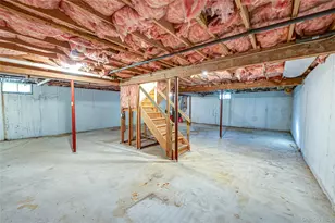 290 E Woodside Ave, Patchogue, NY 11772 - Photo 26