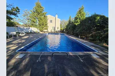 290 E Woodside Avenue, Patchogue, NY 11772 - Photo 28