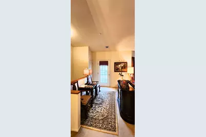 512 Narragansett Villas Drive, Lindenhurst, NY 11757 - Photo 10