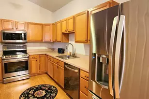 512 Narragansett Villas Dr, Lindenhurst, NY 11757 - Photo 8