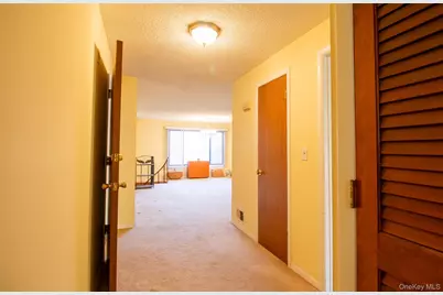 38 Chester Lane, Nanuet, NY 10954 - Photo 8