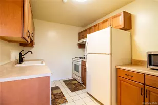 38 Chester Ln, Nanuet, NY 10954 - Photo 6