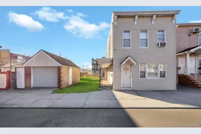 95-26 86th St, Ozone Park, NY 11416 - Photo 1