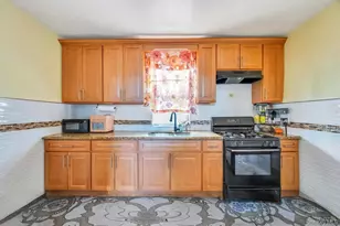 95-26 86th St, Ozone Park, NY 11416 - Photo 12