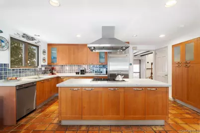 36 Stoneyside Drive, Larchmont, NY 10538 - Photo 8