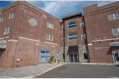 50-3A Stewart Avenue #3A, Huntington, NY 11743 - Photo 1