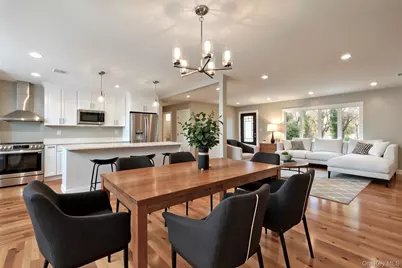 142 Crooked Hill Road, Huntington Station, NY 11743 - Photo 4