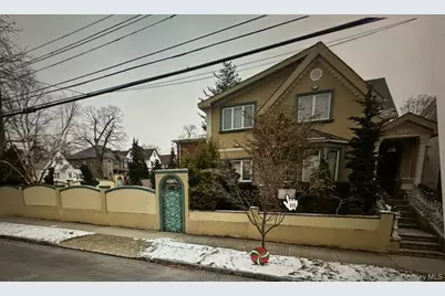 1001 157th Street, Whitestone, NY 11357 - Photo 2