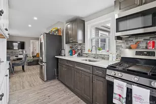 2861 Tilrose Ave, Oceanside, NY 11572 - Photo 6