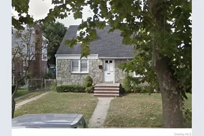 1047 N 7th Street #Whole House, New Hyde Park, NY 11040 - Photo 2