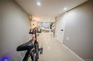 153-36 118th Ave, Jamaica, NY 11434 - Photo 10