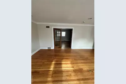 601 Chestnut Ridge Road #Floor 1, Spring Valley, NY 10977 - Photo 4