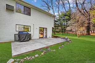 10 Pauline Ct, Spring Valley, NY 10977 - Photo 46