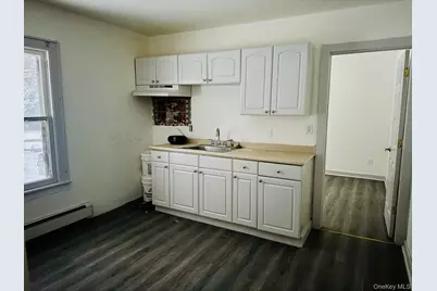 980 US Route 209 #4, Cuddebackville, NY 12729 - Photo 2