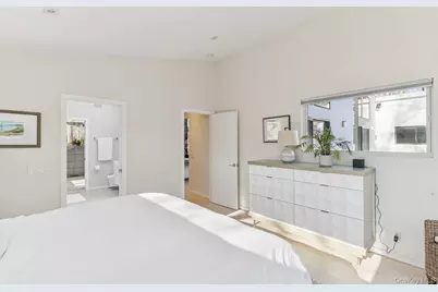 56 North Woods Lane, East Hampton, NY 11937 - Photo 20