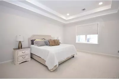 736 Verona Drive, Melville, NY 11747 - Photo 14