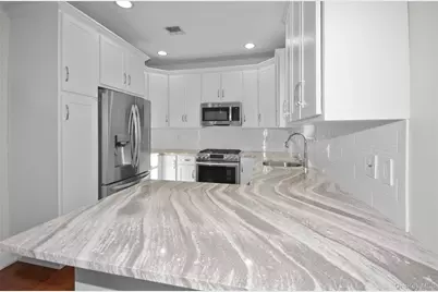 736 Verona Drive, Melville, NY 11747 - Photo 6