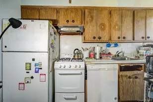 216-76 68th Ave, Oakland Gardens, NY 11364 - Photo 10