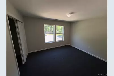 26 Park Avenue, Port Jefferson Station, NY 11777 - Photo 2